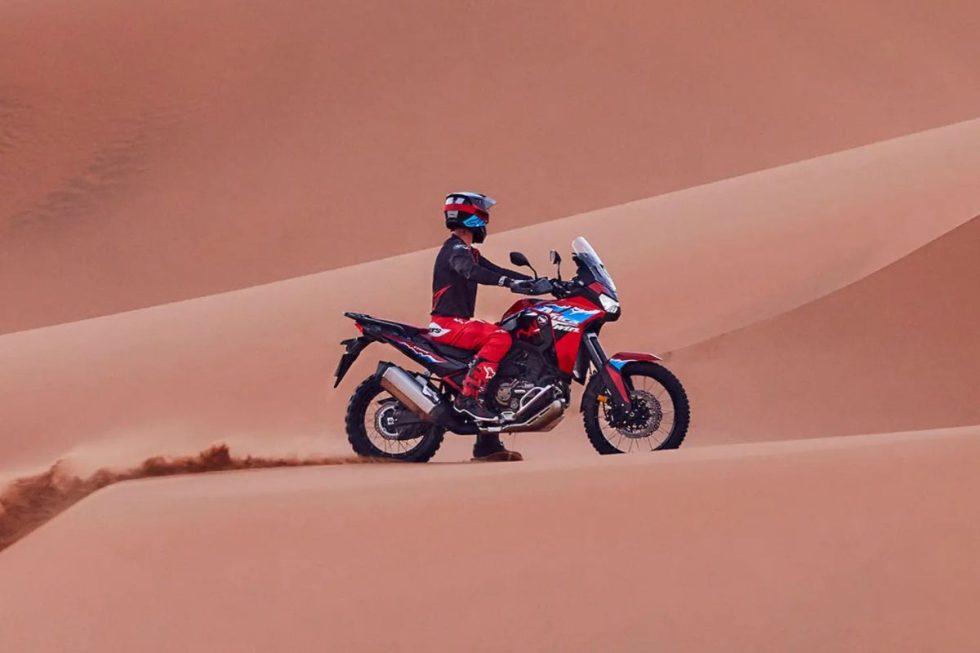 Honda Africa Twin Consigli Di Guida Per Un Esperienza Unica Roadrunner Garage